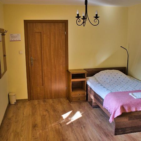 Agroturystyka Pod Jablonia Kazimierz Dolny Buitenkant foto